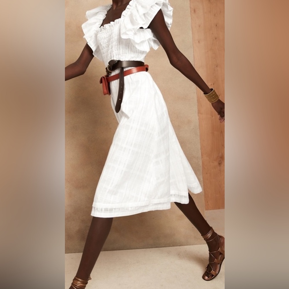 Casual Banana Republic White dress